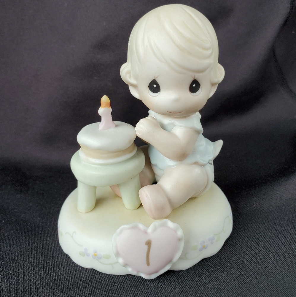 Precious Moments - Growing Grace